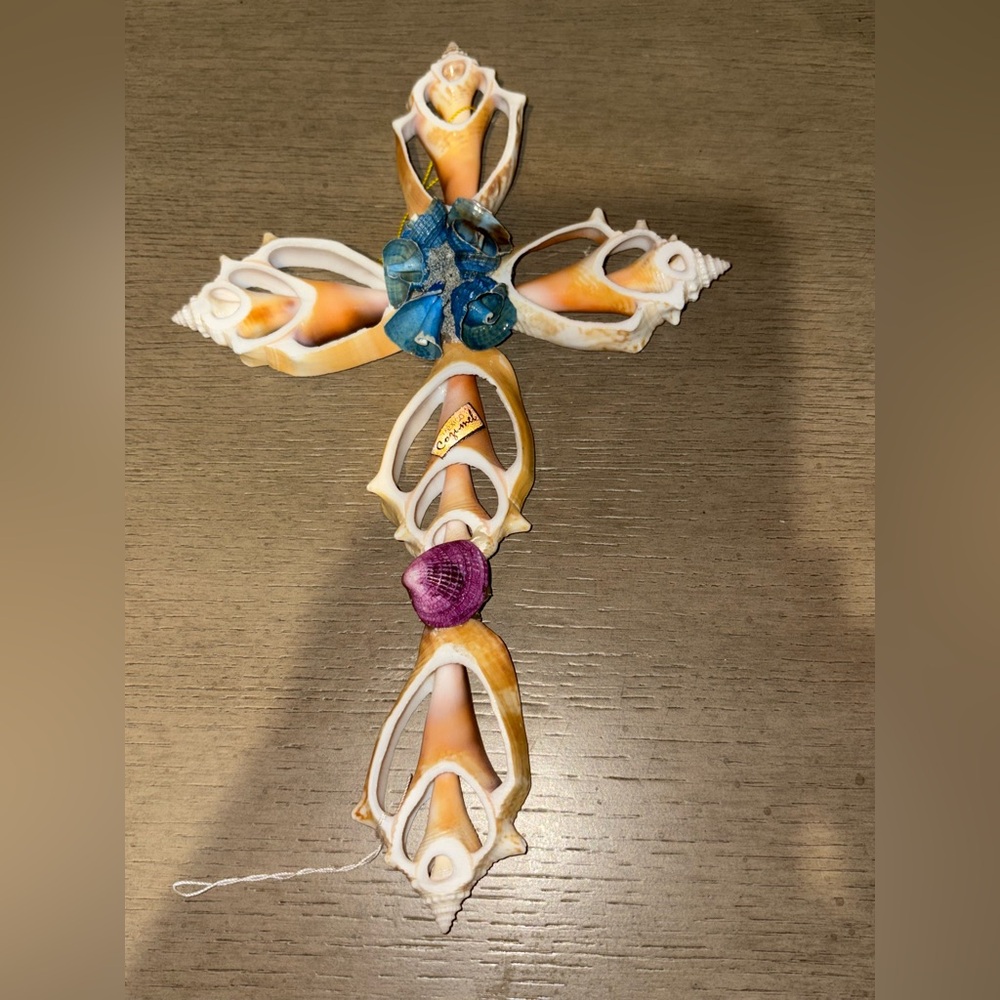 Gorgeous Seashell Crucifix Beach Sunshine Summertime Sunset Sunrise like New